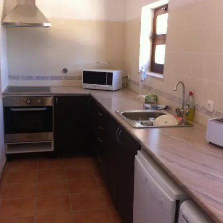 Casa Dos Medronheiros - Jose Filipe * Framqueira